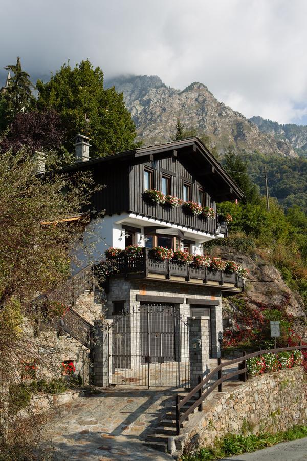 Hotel Masoun dou Caro à Pont-Saint-Martin Extérieur photo