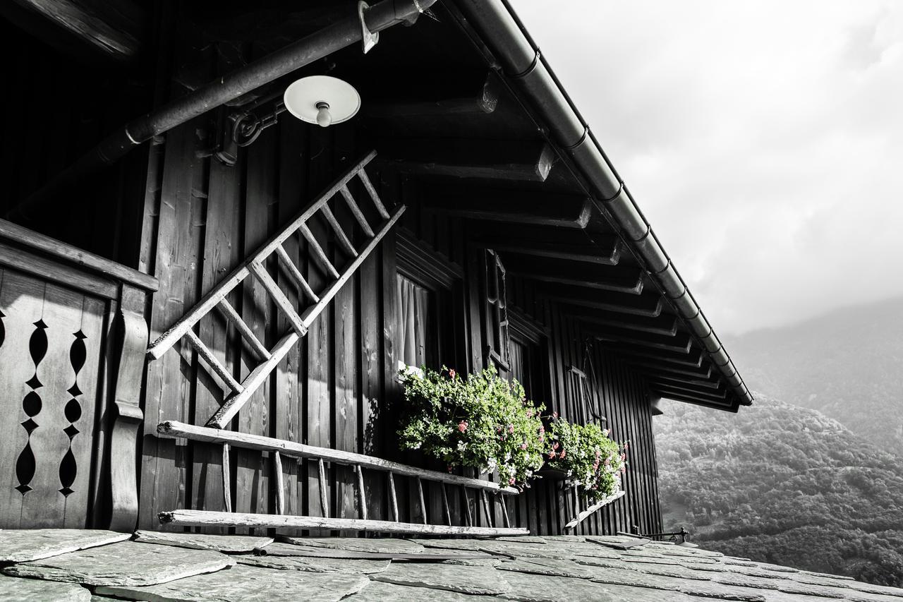 Hotel Masoun dou Caro à Pont-Saint-Martin Extérieur photo